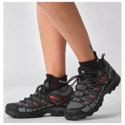 Salomon X Ultra Pioneer Gtx W Magnet Black Tea Rose 15 Salomon X Ultra Pioneer Gtx W Magnet Black Tea Rose -Camp Sconto 6219cca603c5b6d81f84ac62f4da46cb66165864 E23SALOCHA3362742 902