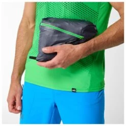 Giacca Da Trail Millet Intense 2.5L Chloro Electric Blue 15 Giacca Da Trail Millet Intense 2.5L Chloro Electric Blue -Camp Sconto bb83df5f261bf25bbeebbe83f68e9cae79fdd030 E23MILLTTH3374236 903