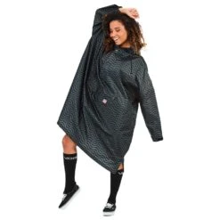 Poncho Da Pioggia After Essentials Rain Poncho Wave -Camp Sconto f92a0d1daaa9501704199219c372f674b0cf3dd1 E22AFTETTH346453 AFTE0024258 901